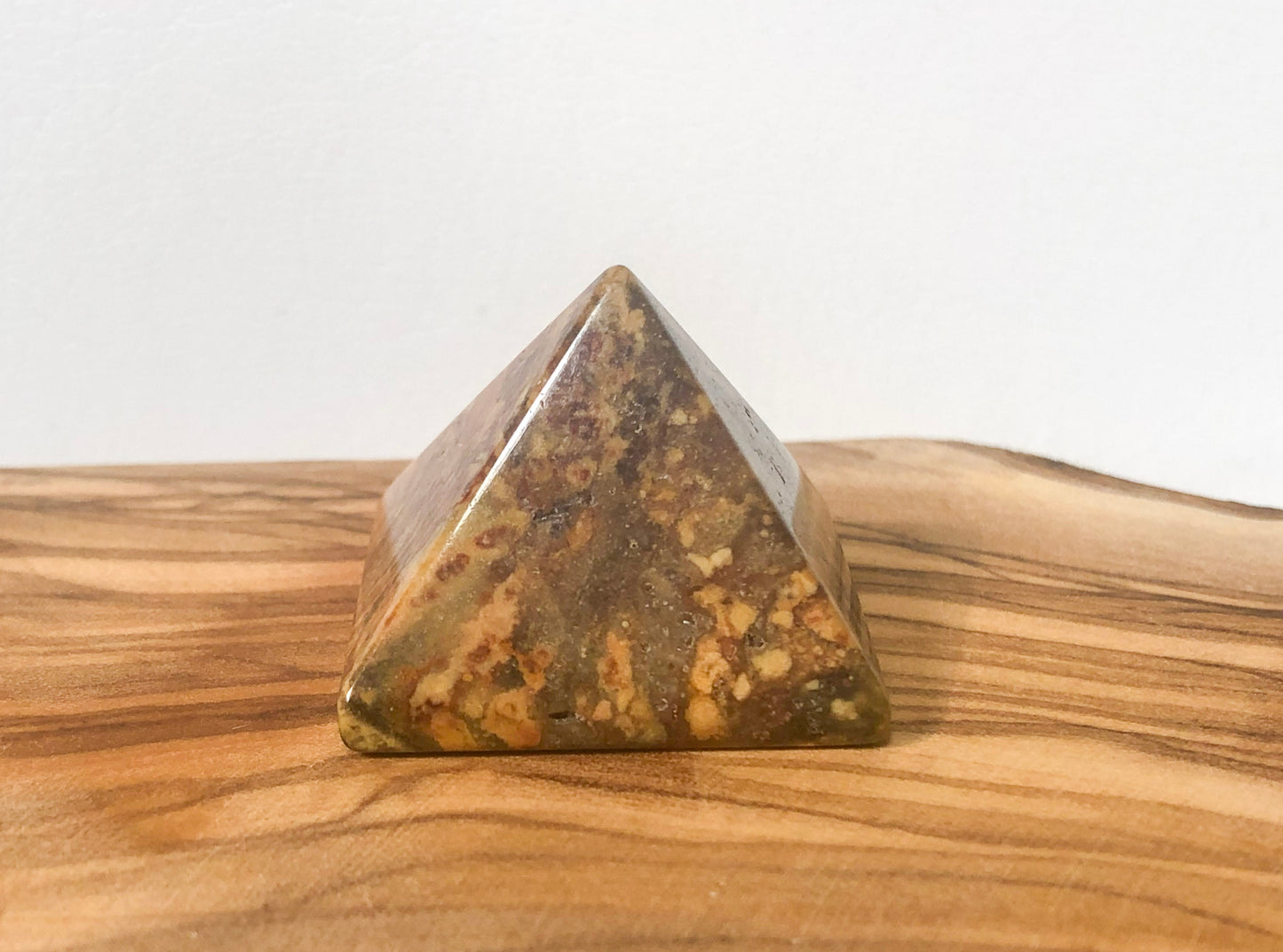 Pyramide en Agate Crazy Lace