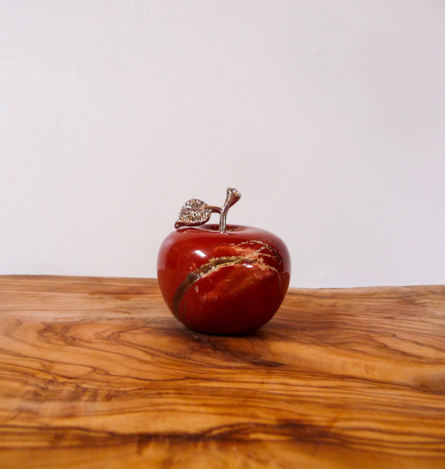 Pomme en Jaspe rouge